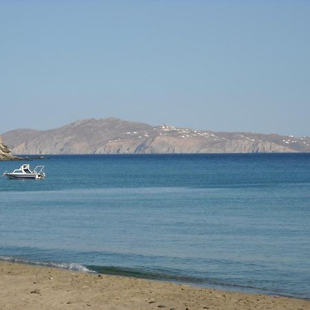 Irini Studios In Tinos اجيوس ايوانيس المظهر الخارجي الصورة