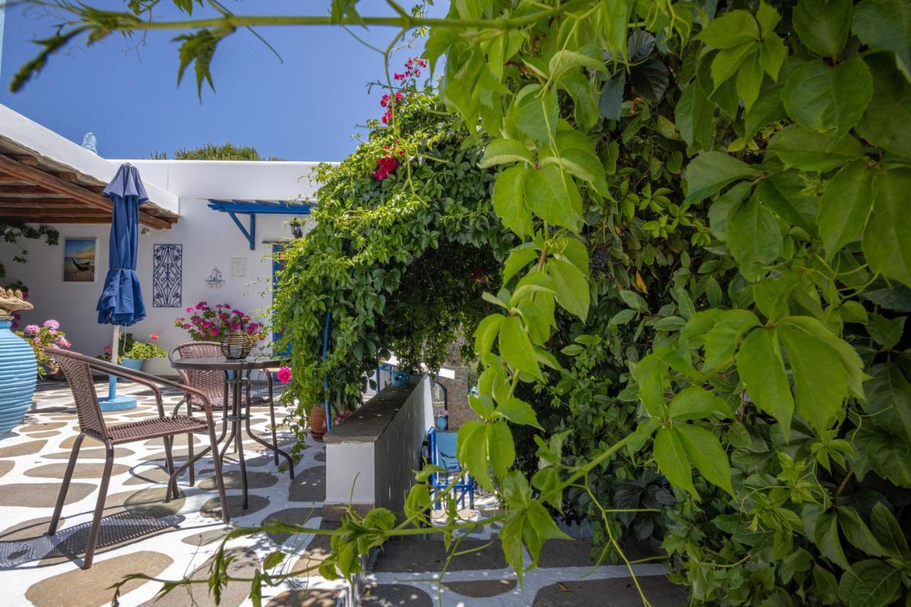 Irini Studios In Tinos اجيوس ايوانيس المظهر الخارجي الصورة