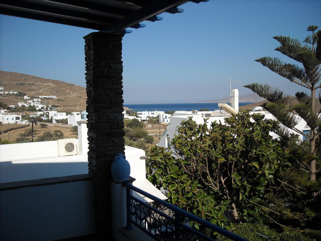 Irini Studios In Tinos اجيوس ايوانيس المظهر الخارجي الصورة
