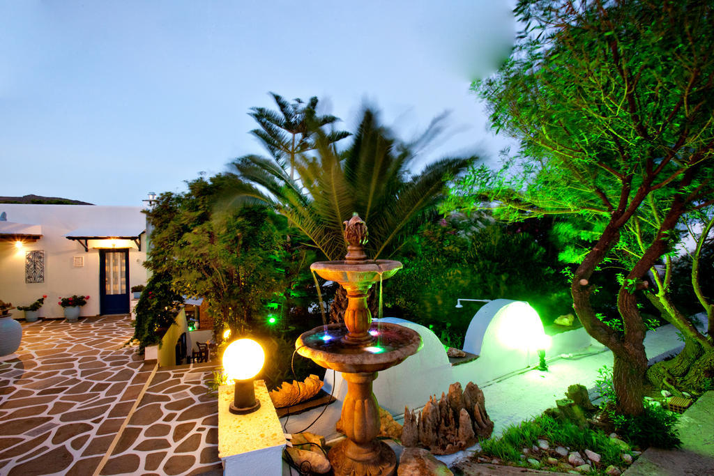 Irini Studios In Tinos اجيوس ايوانيس المظهر الخارجي الصورة