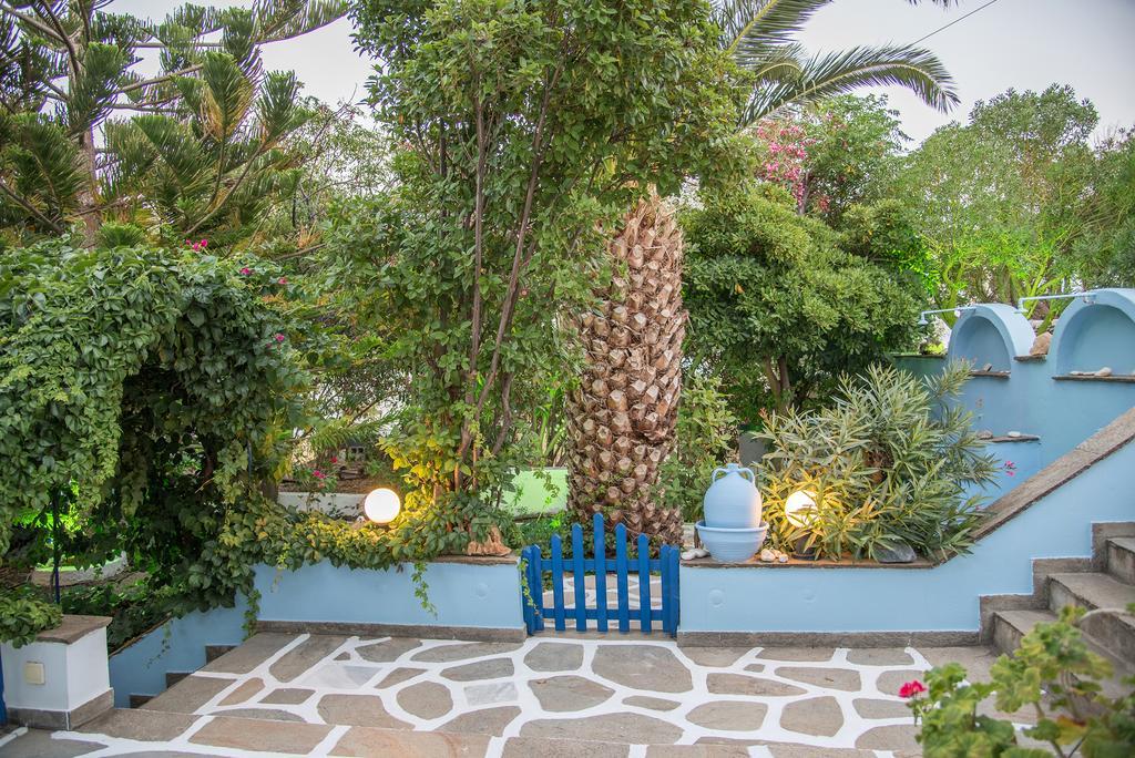 Irini Studios In Tinos اجيوس ايوانيس المظهر الخارجي الصورة